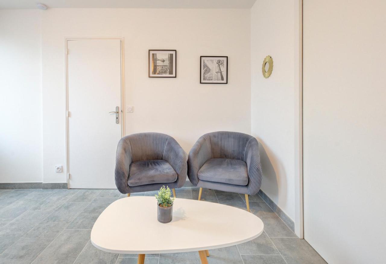 Les Forges 2 Pieces Rdc Apartment Avoine Екстериор снимка
